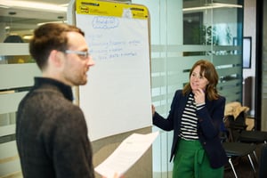 A manager providing clear guidance to a team using a strengths-based approach.